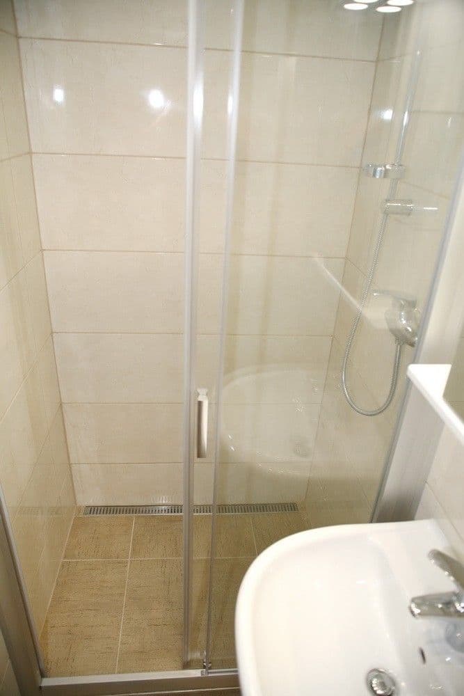 Pronájem bytu 1+kk 20 m², Československé armády, Praha, Praha Pronájem bytu 1+kk 20 m², Československé armády, Praha, Praha