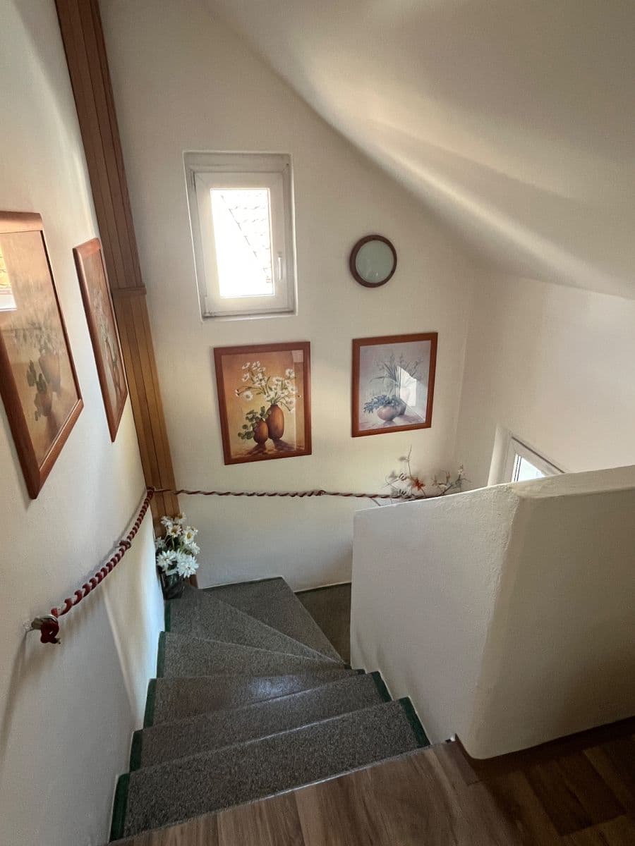 Prodej domu 200 m², pozemek 760 m², U Potoka, Bystřice, Středočeský kraj Prodej domu 200 m², pozemek 760 m², U Potoka, Bystřice, Středočeský kraj