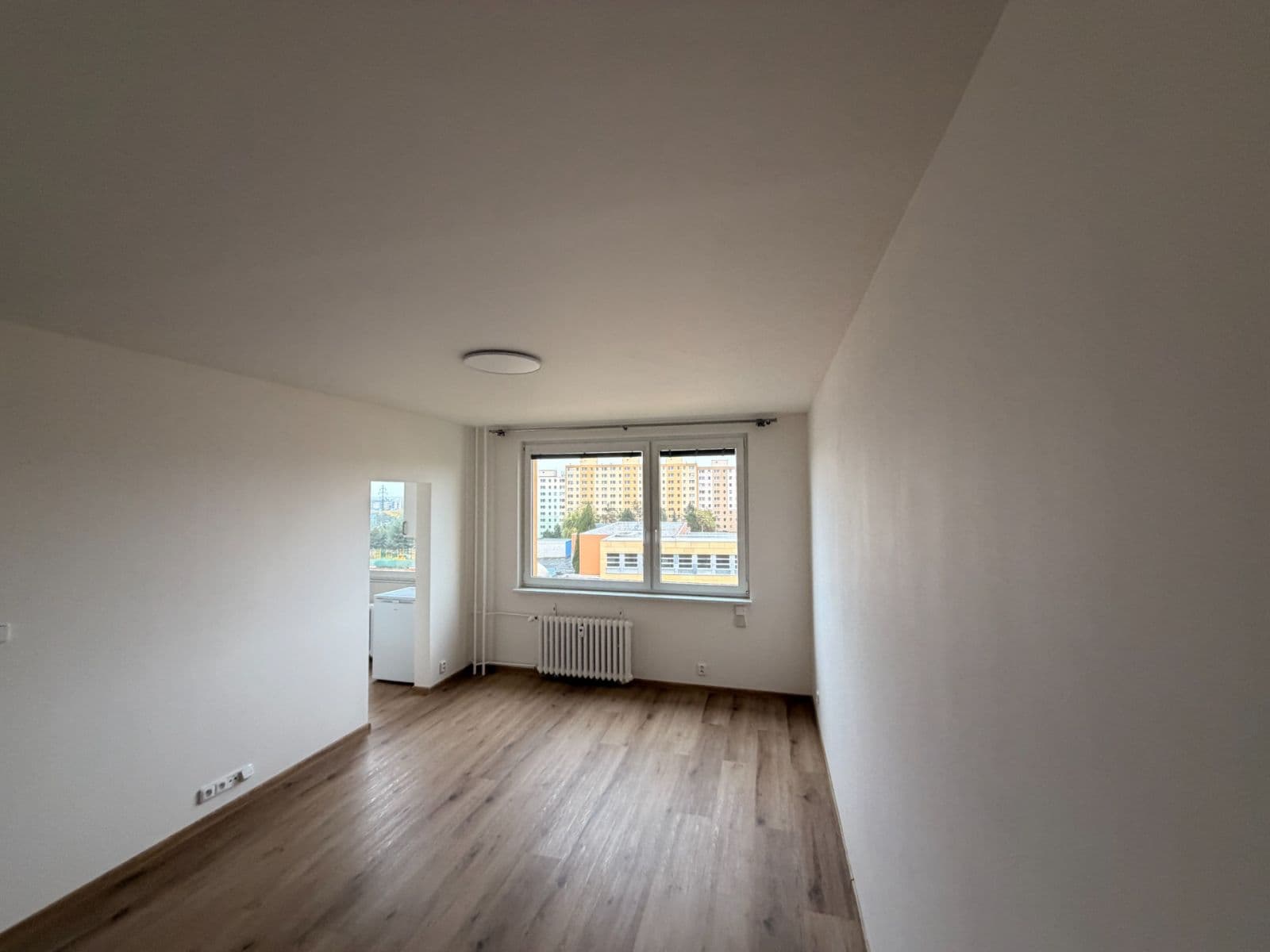 Pronájem bytu 1+kk 28 m², Benkova, Praha, Praha Pronájem bytu 1+kk 28 m², Benkova, Praha, Praha
