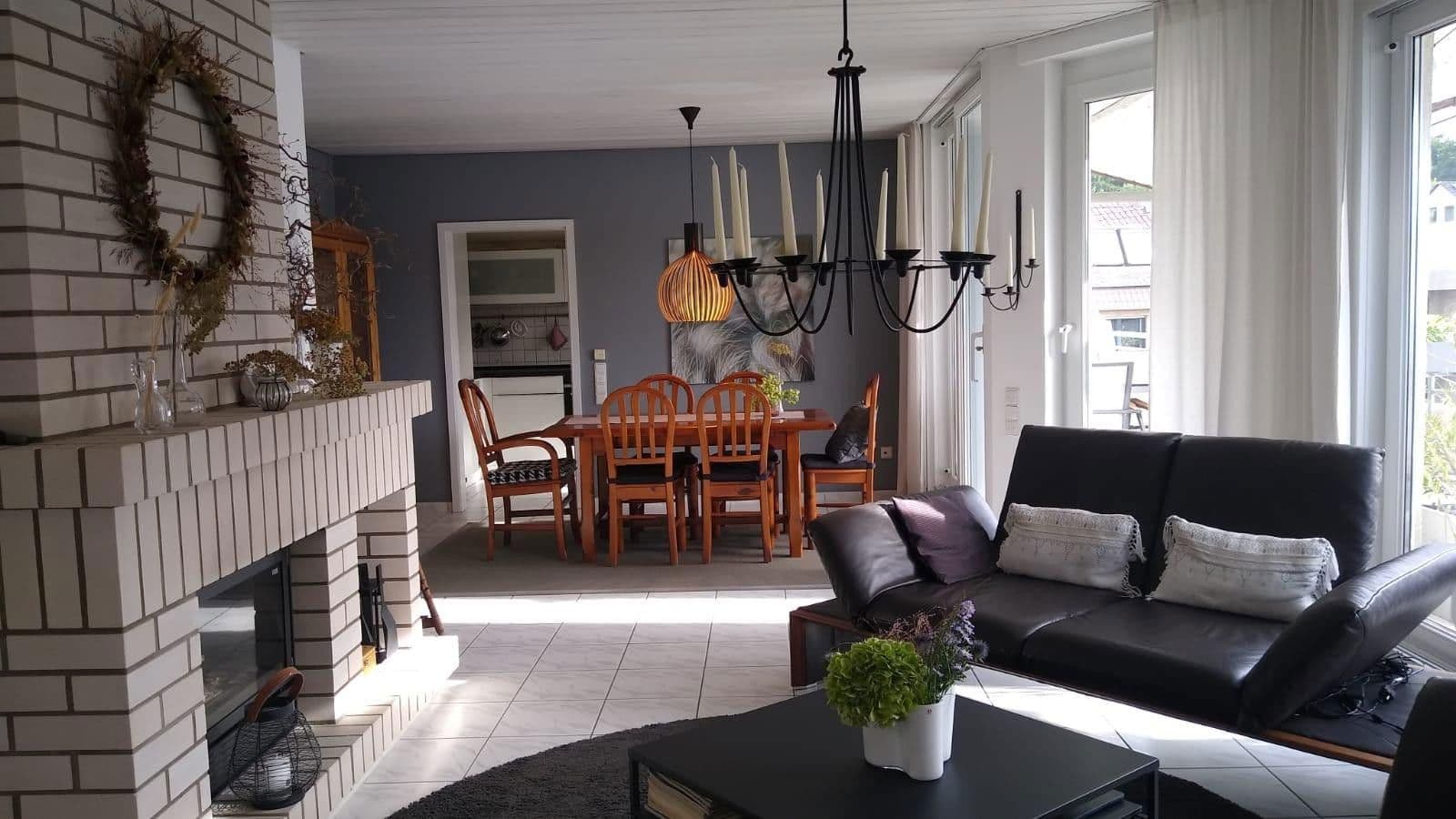 Pronájem bytu 3+1 90 m², Bielefeld, Severní Porýní-Vestfálsko Pronájem bytu 3+1 90 m², Bielefeld, Severní Porýní-Vestfálsko