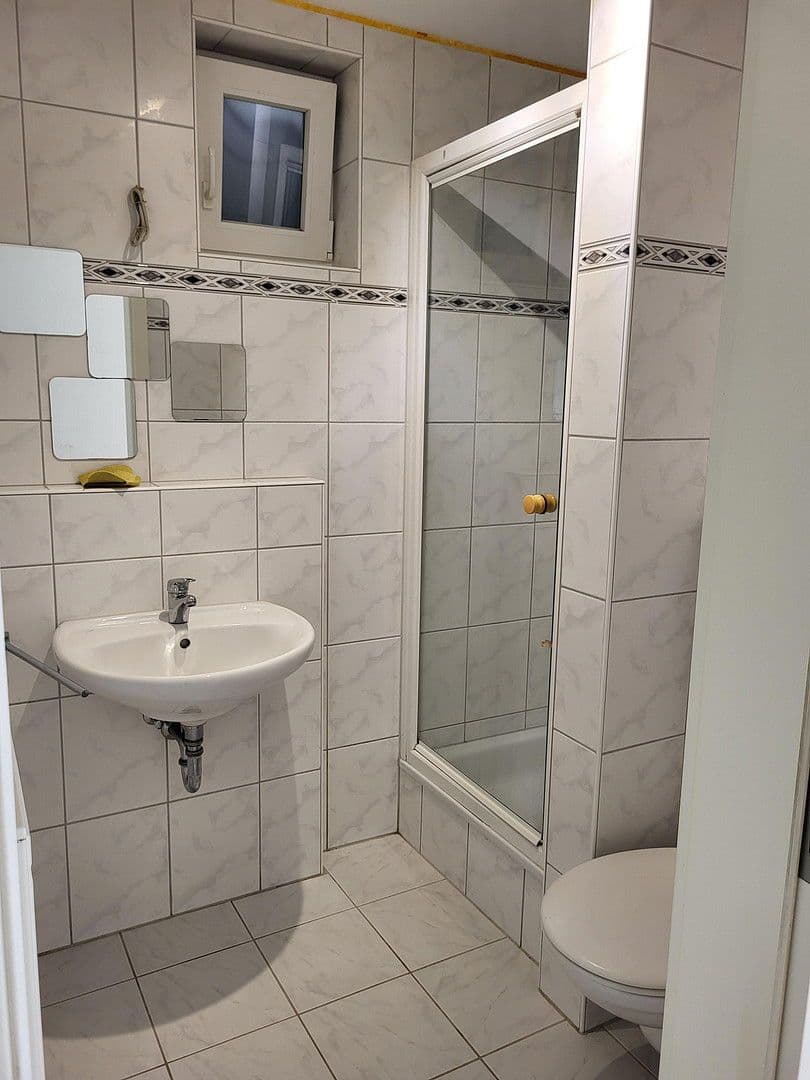 Pronájem bytu 2+1 48 m², Baden-Baden, Bádensko-Württembersko Pronájem bytu 2+1 48 m², Baden-Baden, Bádensko-Württembersko