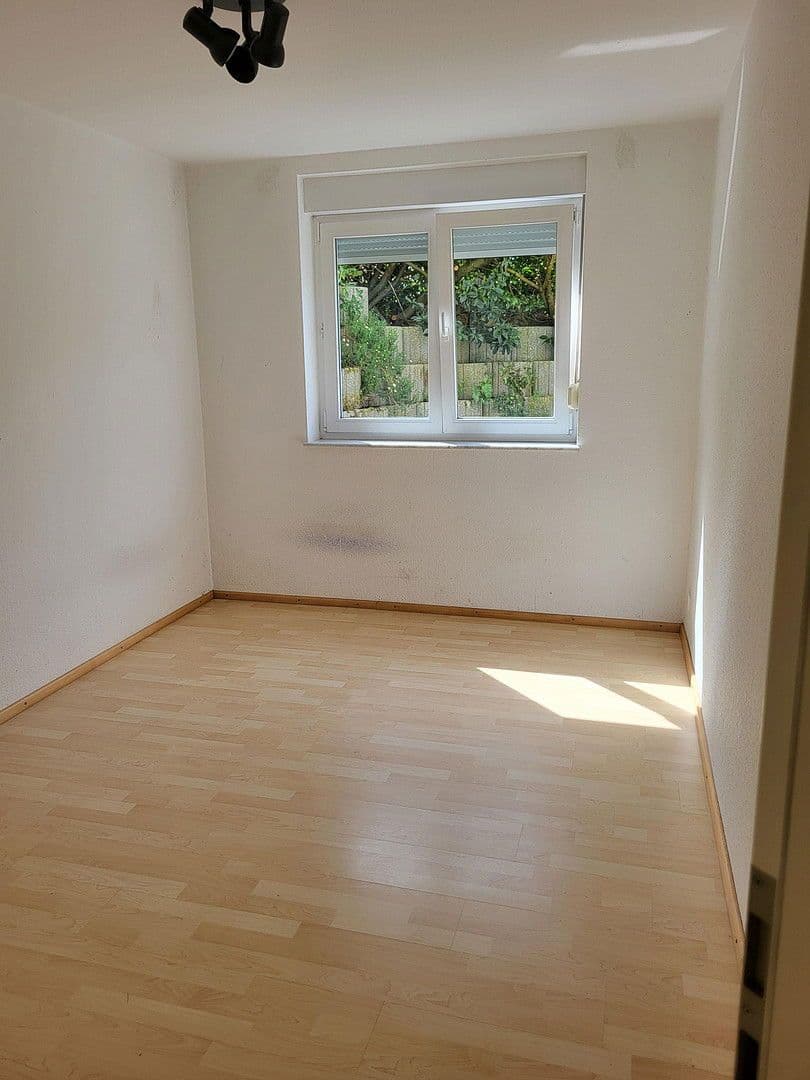 Pronájem bytu 2+1 48 m², Baden-Baden, Bádensko-Württembersko Pronájem bytu 2+1 48 m², Baden-Baden, Bádensko-Württembersko