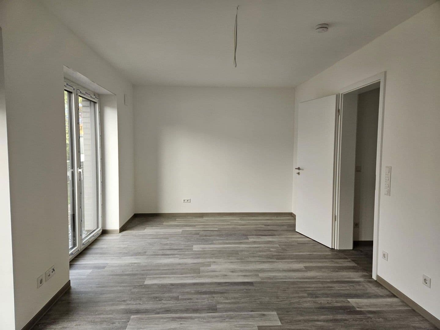 Pronájem bytu 4+1 105 m², Winterweg 23, Lippstadt, Severní Porýní-Vestfálsko Pronájem bytu 4+1 105 m², Winterweg 23, Lippstadt, Severní Porýní-Vestfálsko