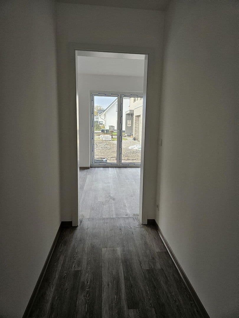 Pronájem bytu 4+1 105 m², Winterweg 23, Lippstadt, Severní Porýní-Vestfálsko Pronájem bytu 4+1 105 m², Winterweg 23, Lippstadt, Severní Porýní-Vestfálsko