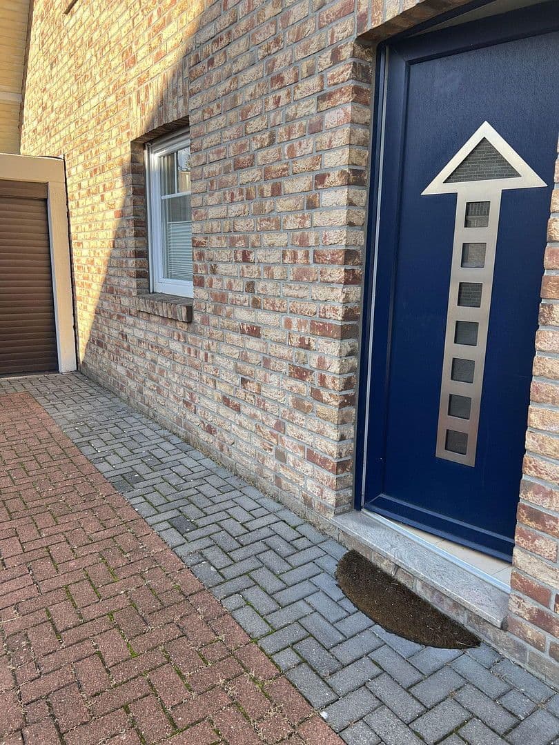 Prodej domu 101 m², pozemek 213 m², Wesel, Severní Porýní-Vestfálsko Prodej domu 101 m², pozemek 213 m², Wesel, Severní Porýní-Vestfálsko