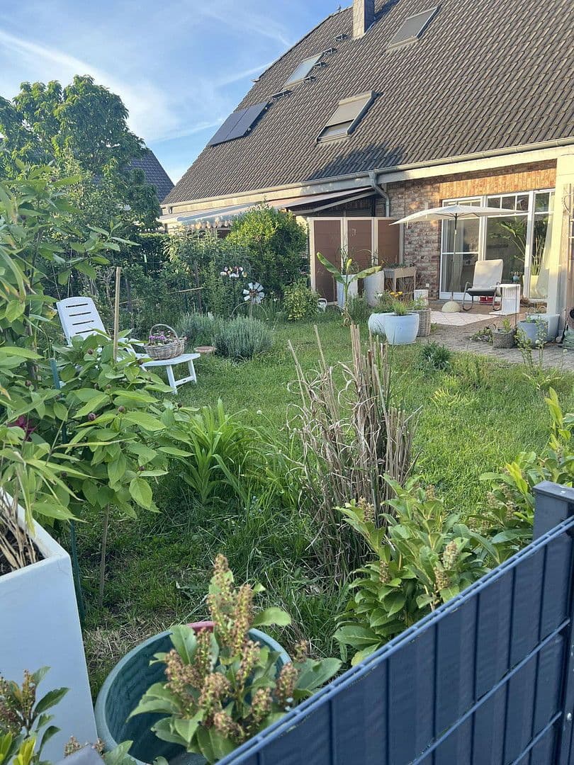 Prodej domu 101 m², pozemek 213 m², Wesel, Severní Porýní-Vestfálsko Prodej domu 101 m², pozemek 213 m², Wesel, Severní Porýní-Vestfálsko