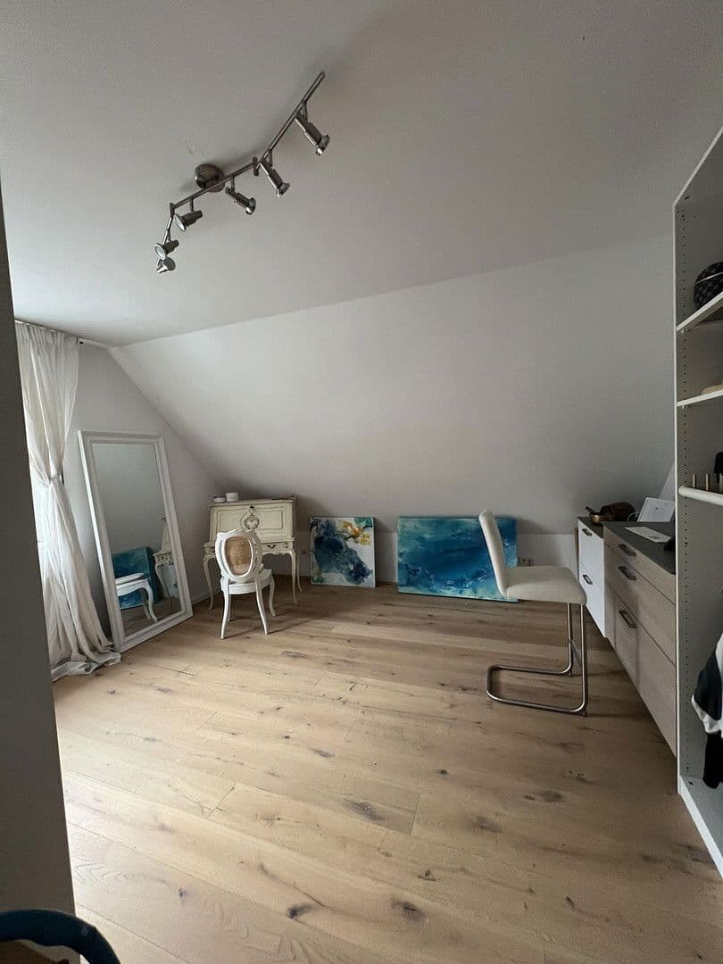 Prodej domu 101 m², pozemek 213 m², Wesel, Severní Porýní-Vestfálsko Prodej domu 101 m², pozemek 213 m², Wesel, Severní Porýní-Vestfálsko