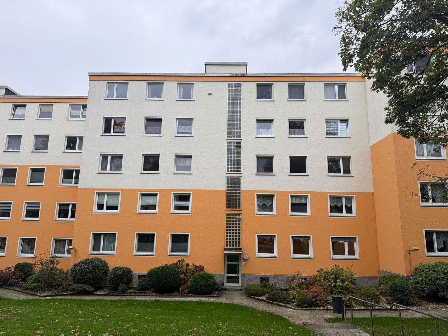 Prodej bytu 3+kk 75 m², Essen, Severní Porýní-Vestfálsko Prodej bytu 3+kk 75 m², Essen, Severní Porýní-Vestfálsko