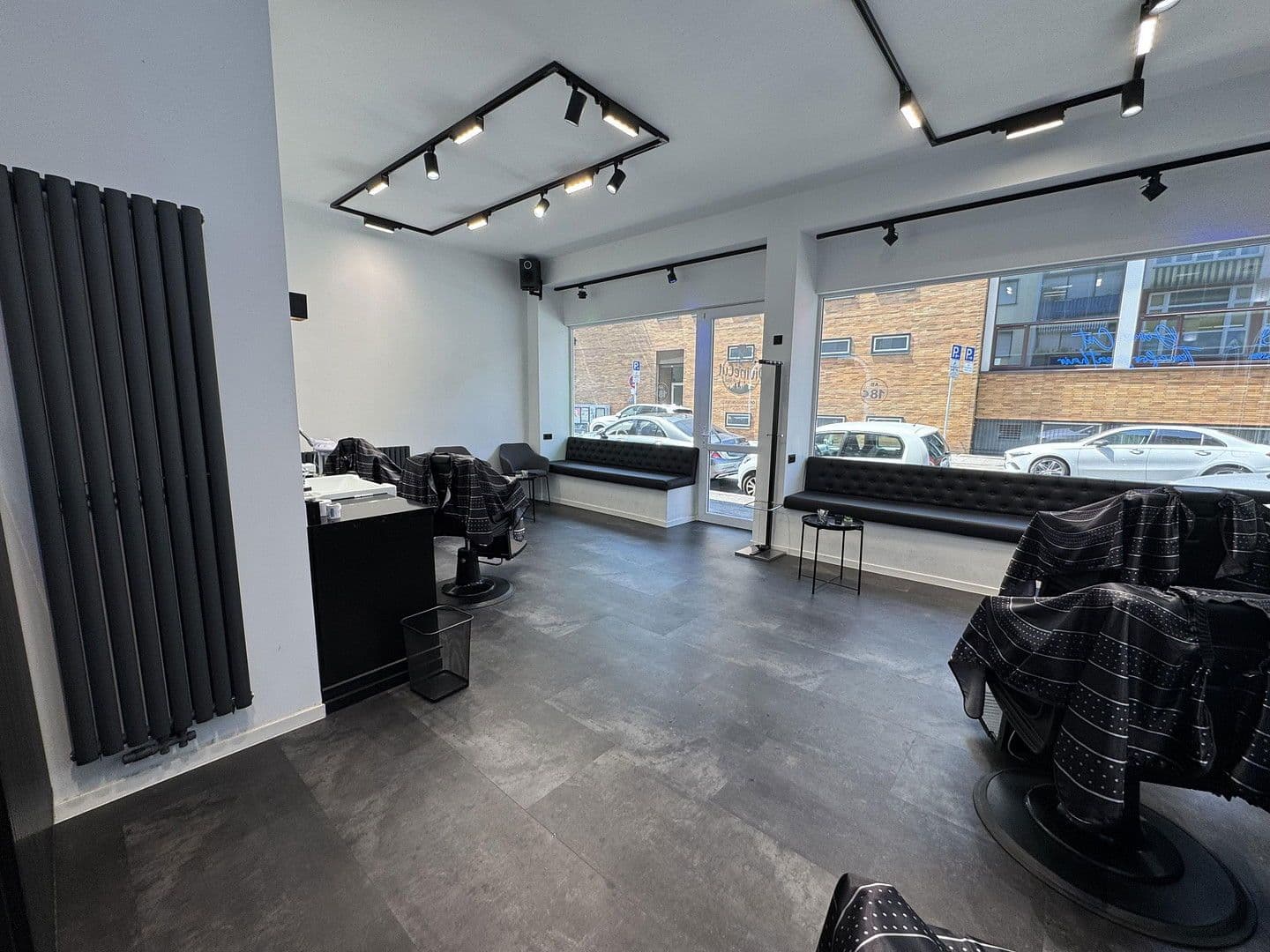 Pronájem nebytového prostoru 65 m², Klingerstraße 4, Frankfurt, Hessen Pronájem nebytového prostoru 65 m², Klingerstraße 4, Frankfurt, Hessen