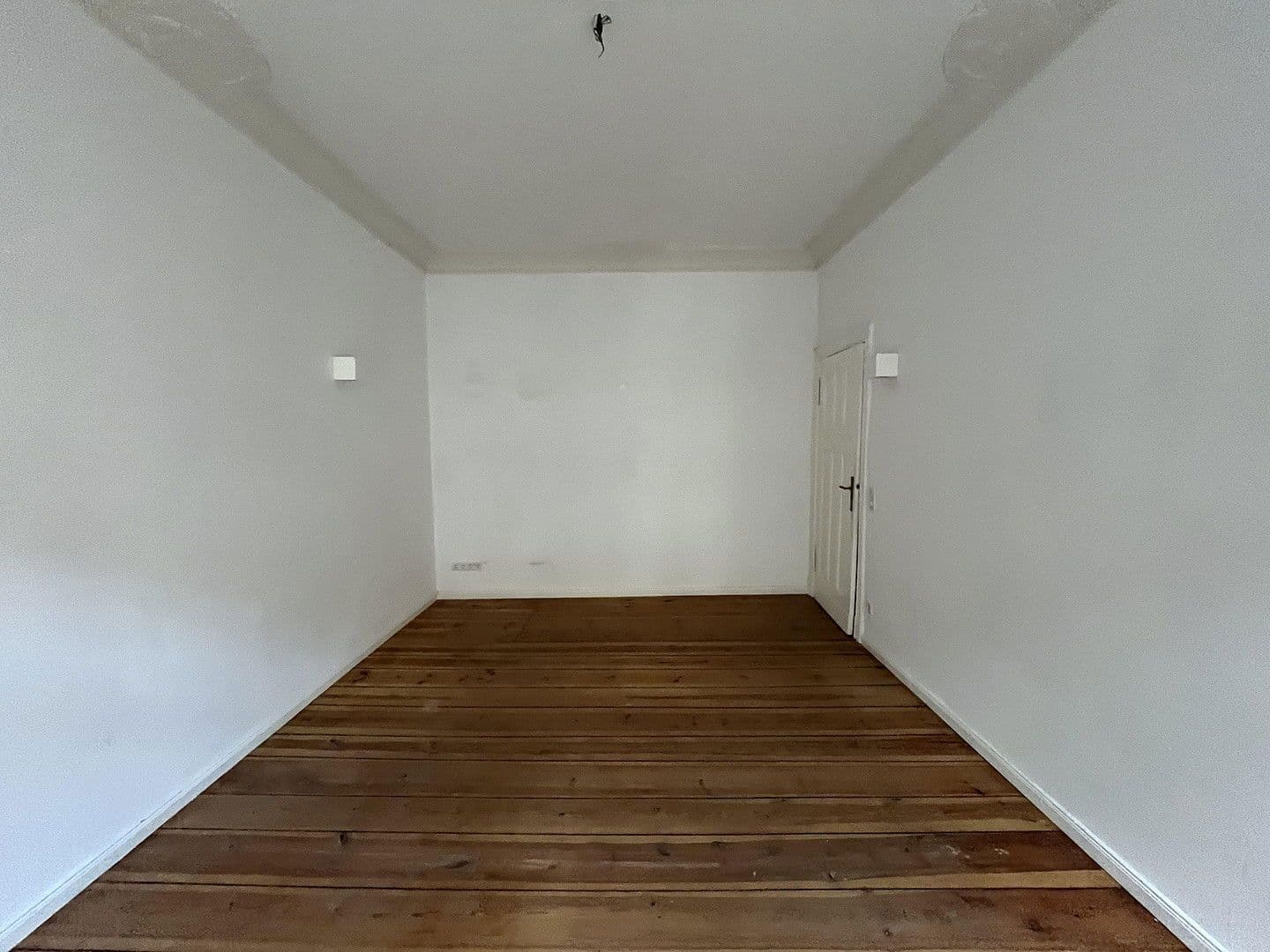 Prodej bytu 4+1 105 m², Kienitzer Str. 111, Berlin, Berlín Prodej bytu 4+1 105 m², Kienitzer Str. 111, Berlin, Berlín