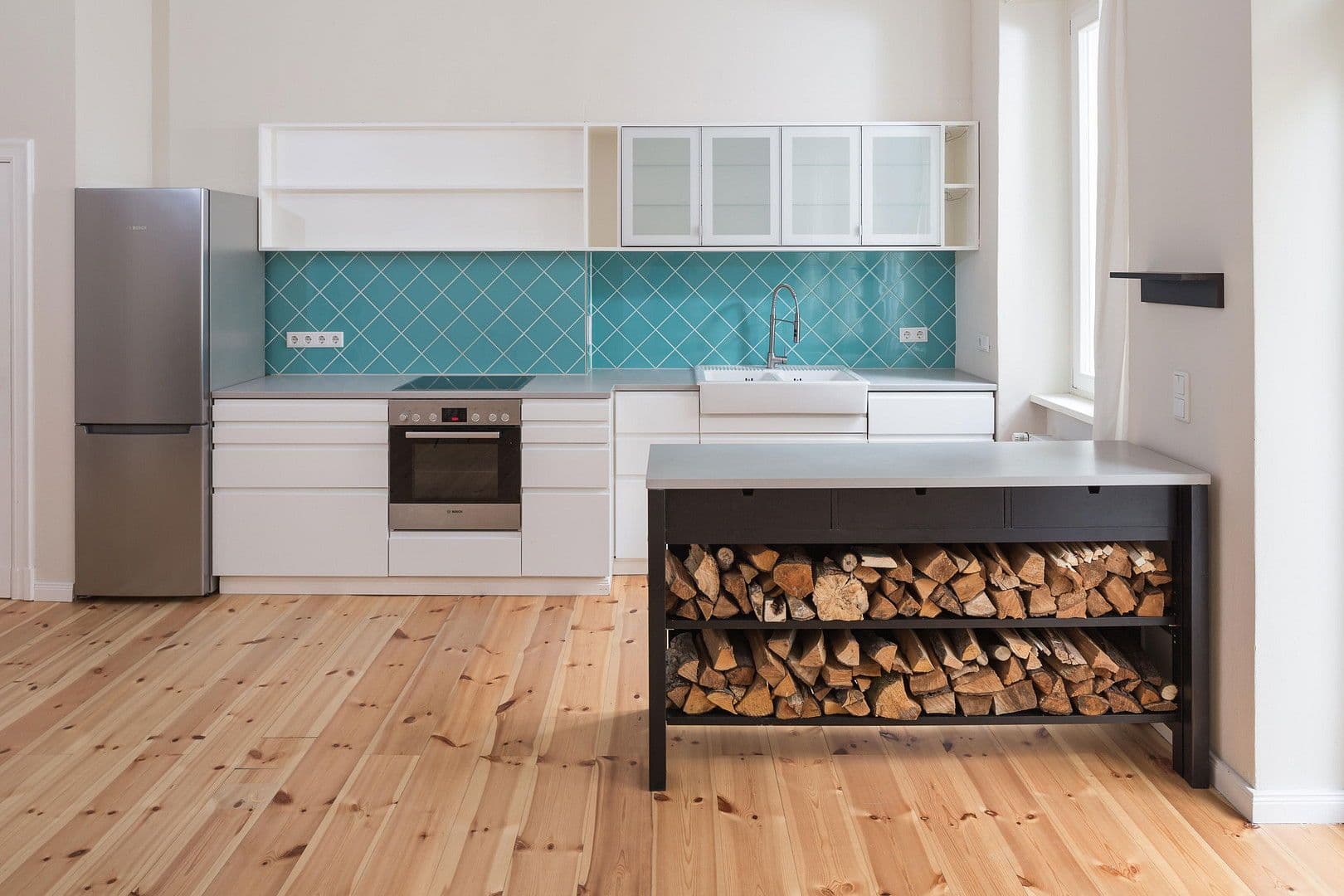 Prodej bytu 4+1 105 m², Kienitzer Str. 111, Berlin, Berlín Prodej bytu 4+1 105 m², Kienitzer Str. 111, Berlin, Berlín