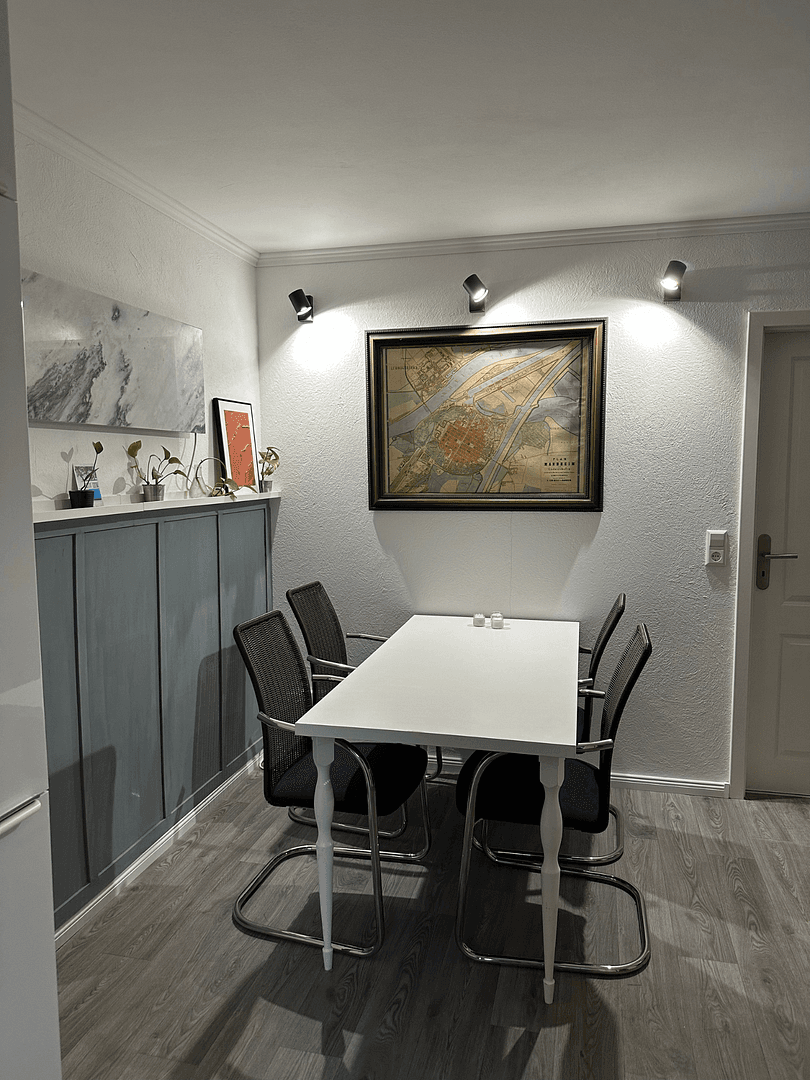 Prodej domu 115 m², pozemek 494 m², Bürstadt, Hessen Prodej domu 115 m², pozemek 494 m², Bürstadt, Hessen