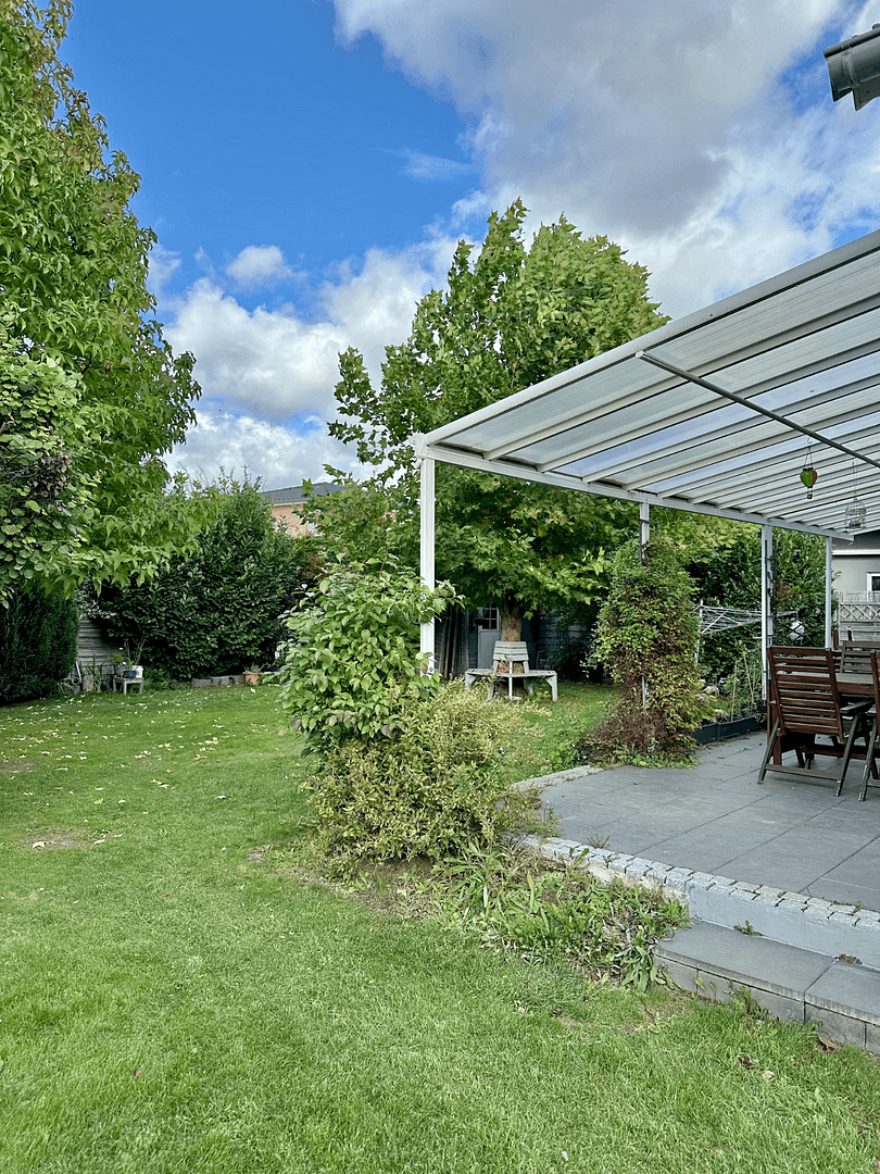 Prodej domu 115 m², pozemek 494 m², Bürstadt, Hessen Prodej domu 115 m², pozemek 494 m², Bürstadt, Hessen