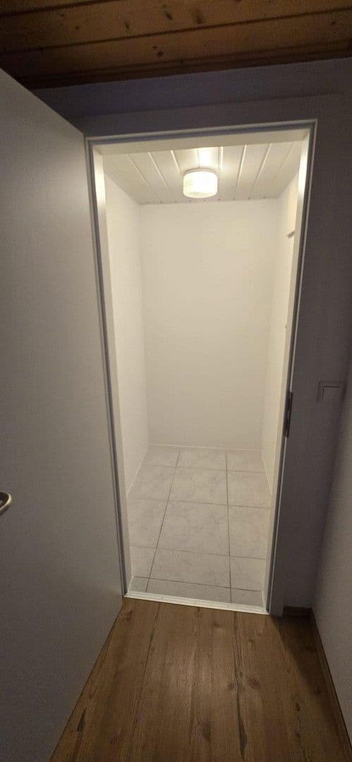 Pronájem bytu 3+1 108 m², Markt 5, Treuen, Sasko Pronájem bytu 3+1 108 m², Markt 5, Treuen, Sasko