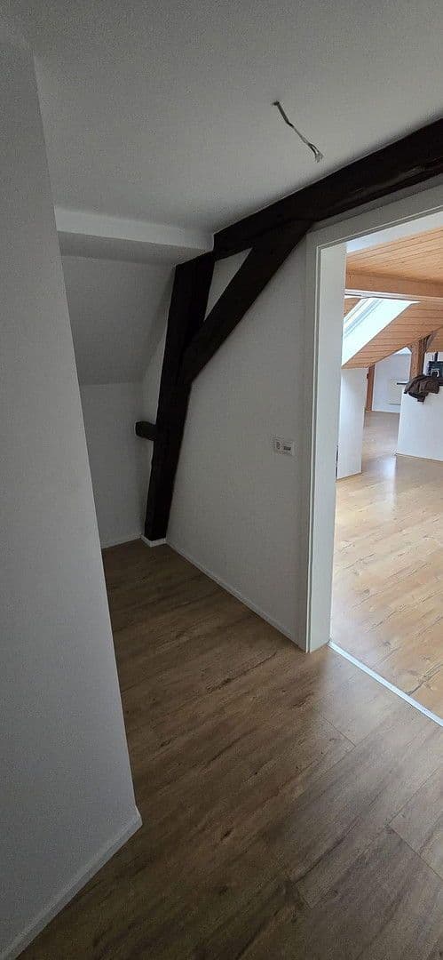 Pronájem bytu 3+1 108 m², Markt 5, Treuen, Sasko Pronájem bytu 3+1 108 m², Markt 5, Treuen, Sasko