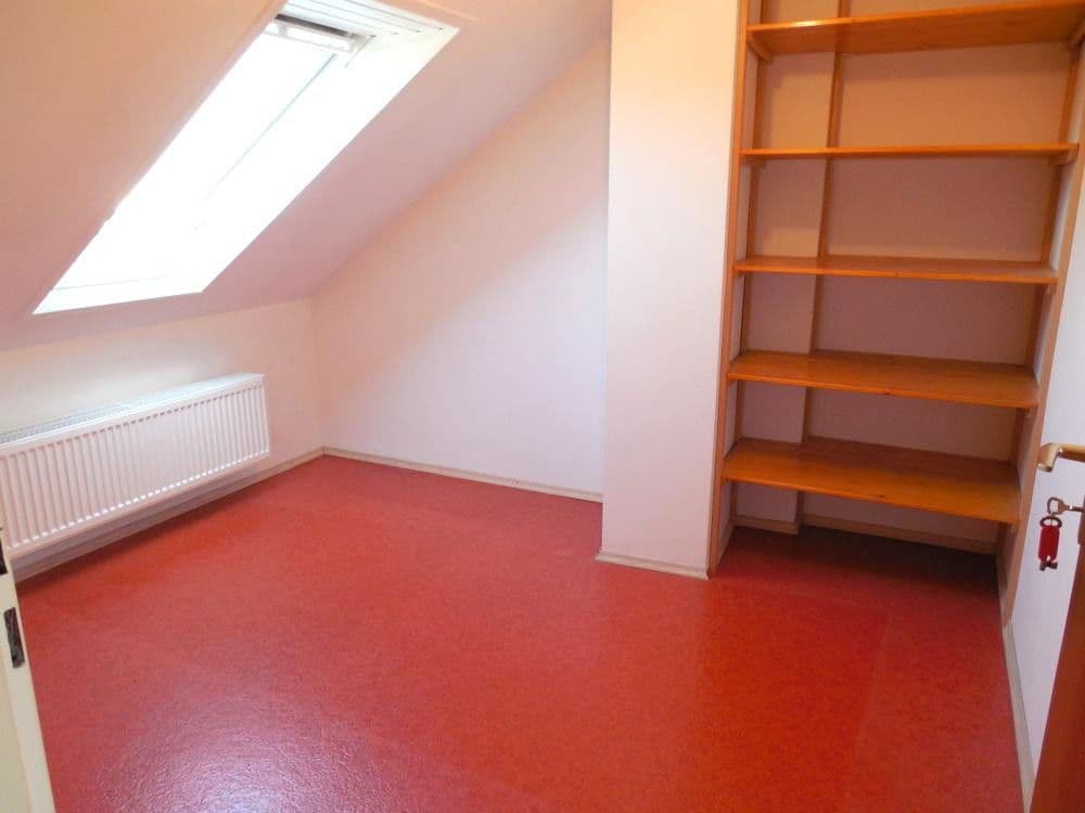 Prodej domu 119 m², pozemek 319 m², Eichenau, Bavorsko Prodej domu 119 m², pozemek 319 m², Eichenau, Bavorsko