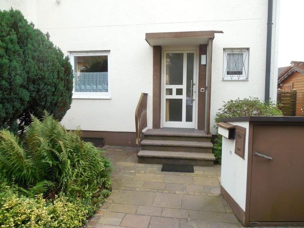 Prodej domu 119 m², pozemek 319 m², Eichenau, Bavorsko Prodej domu 119 m², pozemek 319 m², Eichenau, Bavorsko