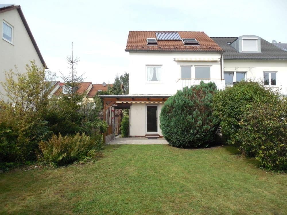 Prodej domu 119 m², pozemek 319 m², Eichenau, Bavorsko Prodej domu 119 m², pozemek 319 m², Eichenau, Bavorsko