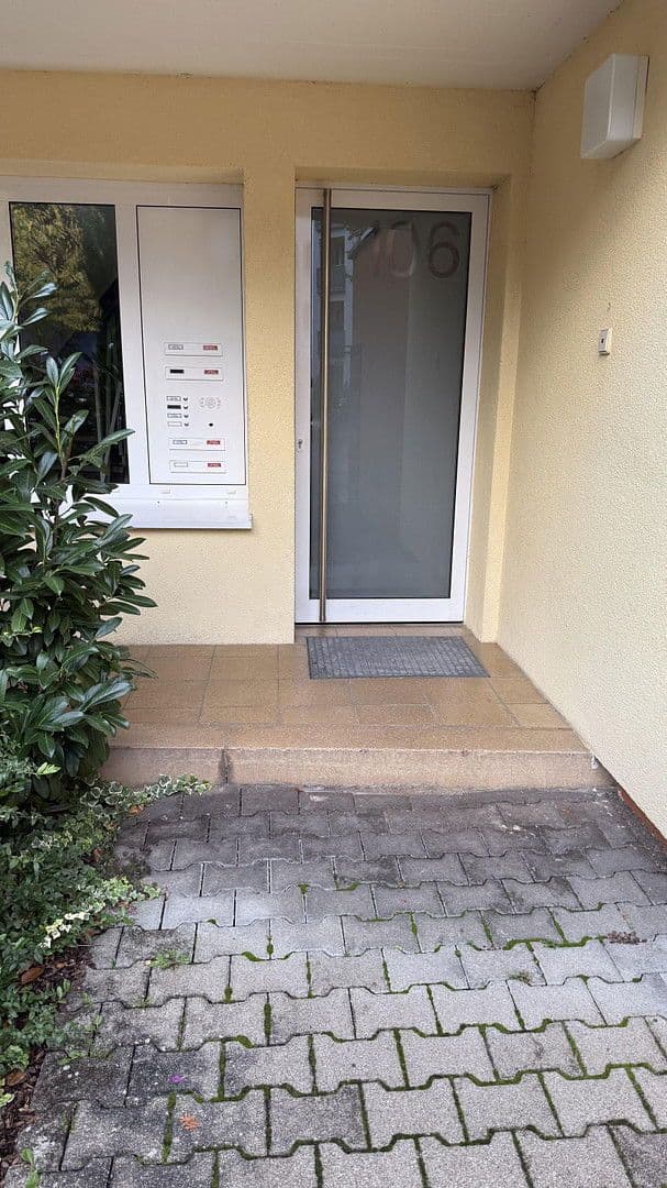 Pronájem bytu 4+kk 106 m², Stuttgart, Bádensko-Württembersko Pronájem bytu 4+kk 106 m², Stuttgart, Bádensko-Württembersko