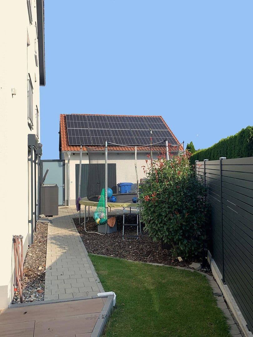 Prodej domu 160 m², pozemek 363 m², Dillingen an der Donau, Bavorsko Prodej domu 160 m², pozemek 363 m², Dillingen an der Donau, Bavorsko