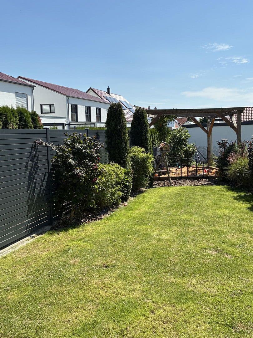 Prodej domu 160 m², pozemek 363 m², Dillingen an der Donau, Bavorsko Prodej domu 160 m², pozemek 363 m², Dillingen an der Donau, Bavorsko