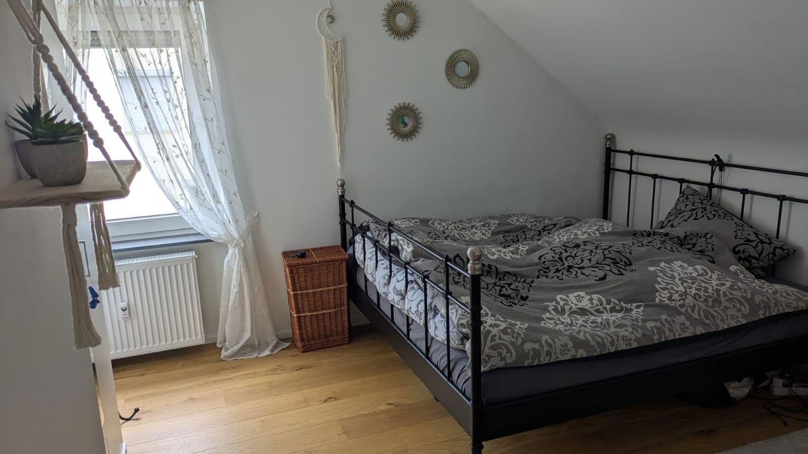 Prodej bytu 3+1 73 m², Feucht, Bavorsko Prodej bytu 3+1 73 m², Feucht, Bavorsko