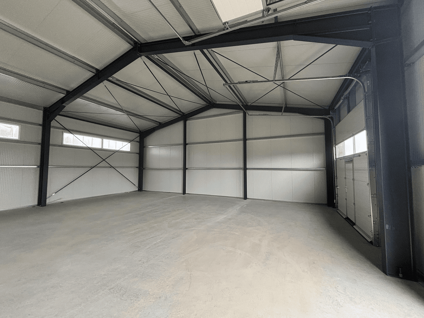 Pronájem nebytového prostoru 370 m², Burgdorf, Dolní Sasko Pronájem nebytového prostoru 370 m², Burgdorf, Dolní Sasko