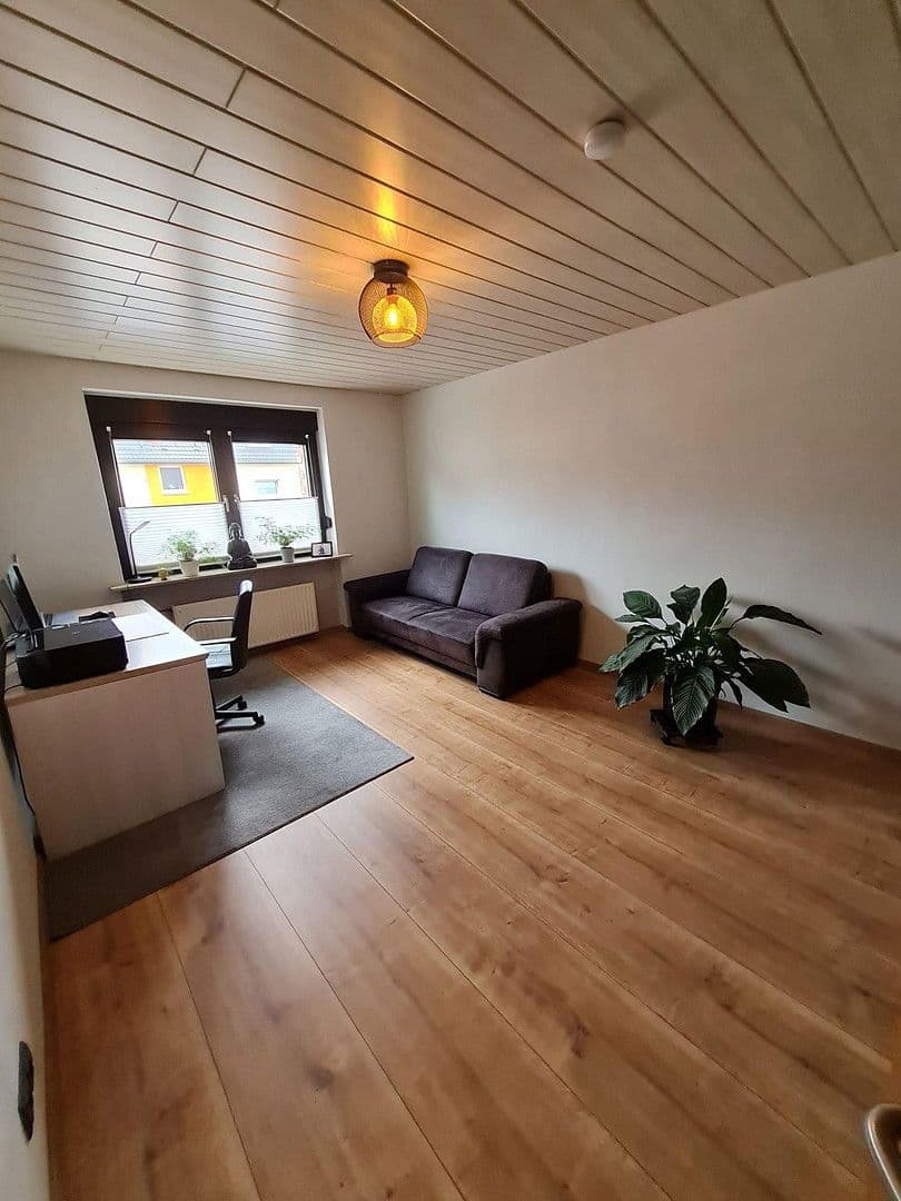 Prodej bytu 4+kk 118 m², Recklinghausen, Severní Porýní-Vestfálsko Prodej bytu 4+kk 118 m², Recklinghausen, Severní Porýní-Vestfálsko