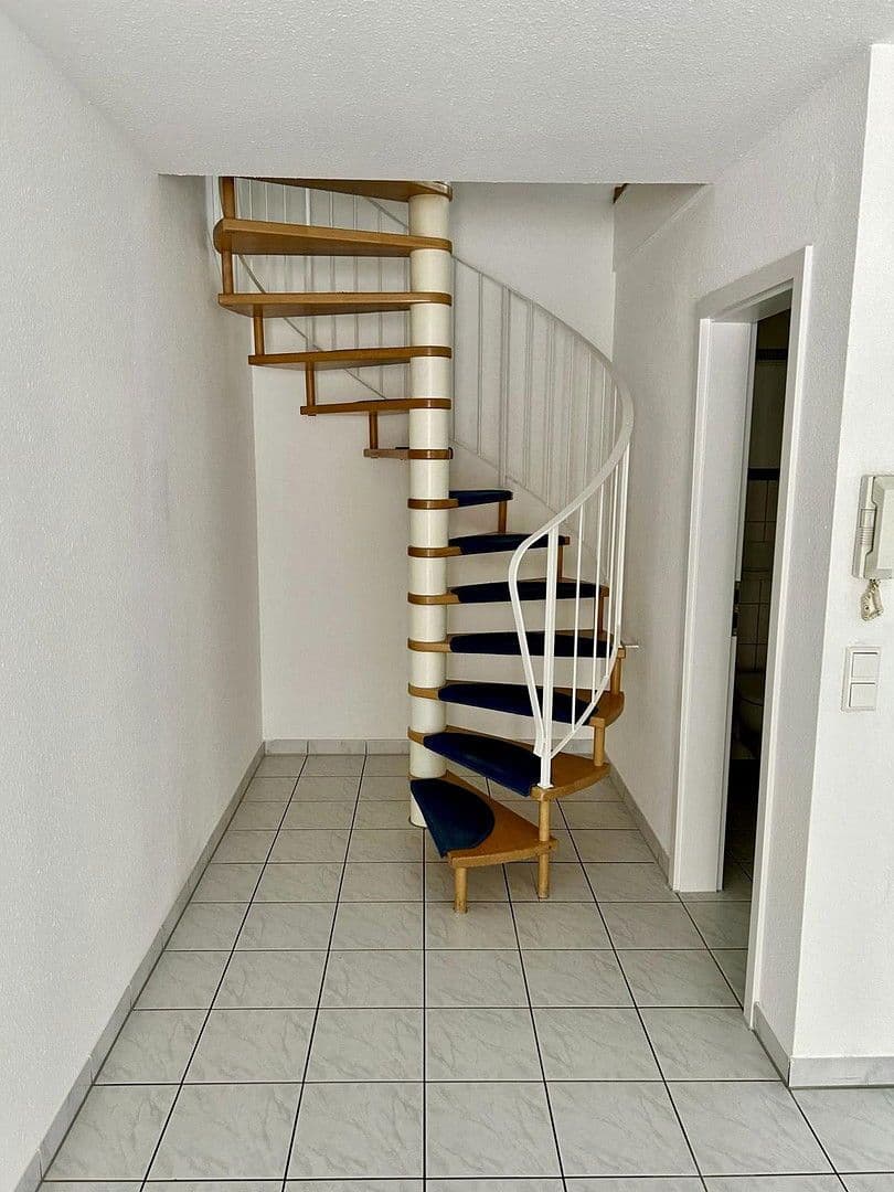 Pronájem bytu 5+1 128 m², Lange Gasse 26, Bondorf, Bádensko-Württembersko Pronájem bytu 5+1 128 m², Lange Gasse 26, Bondorf, Bádensko-Württembersko