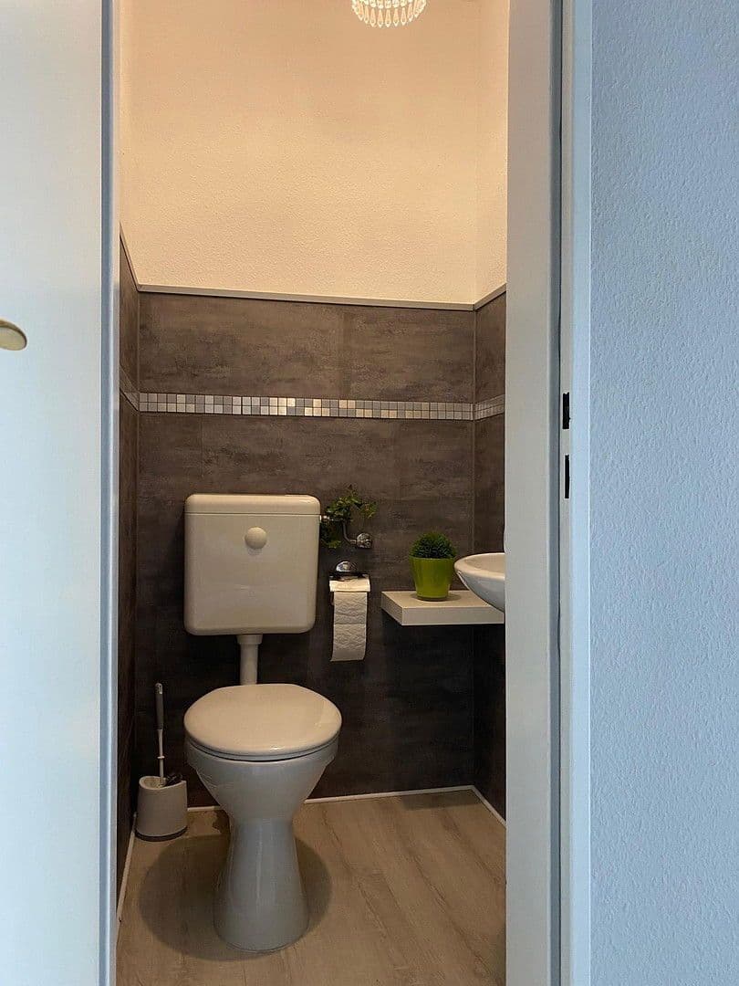 Pronájem bytu 3+1 64 m², Kleiner Sand 105, Uetersen, Šlesvicko-Holštýnsko Pronájem bytu 3+1 64 m², Kleiner Sand 105, Uetersen, Šlesvicko-Holštýnsko