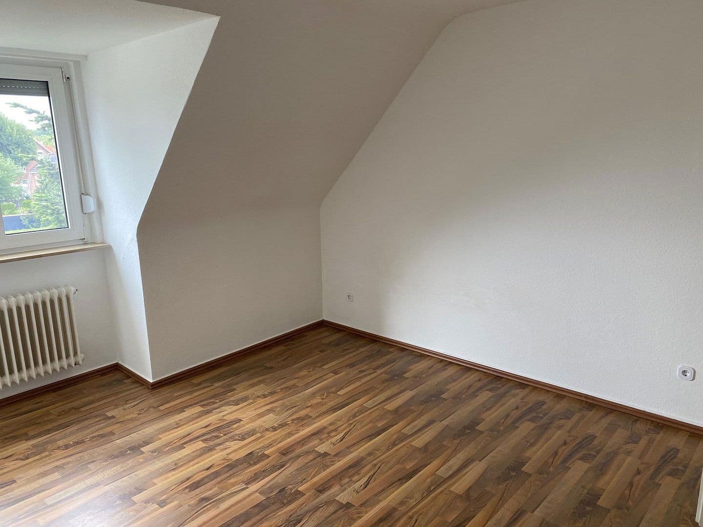 Pronájem bytu 3+1 64 m², Kleiner Sand 105, Uetersen, Šlesvicko-Holštýnsko Pronájem bytu 3+1 64 m², Kleiner Sand 105, Uetersen, Šlesvicko-Holštýnsko