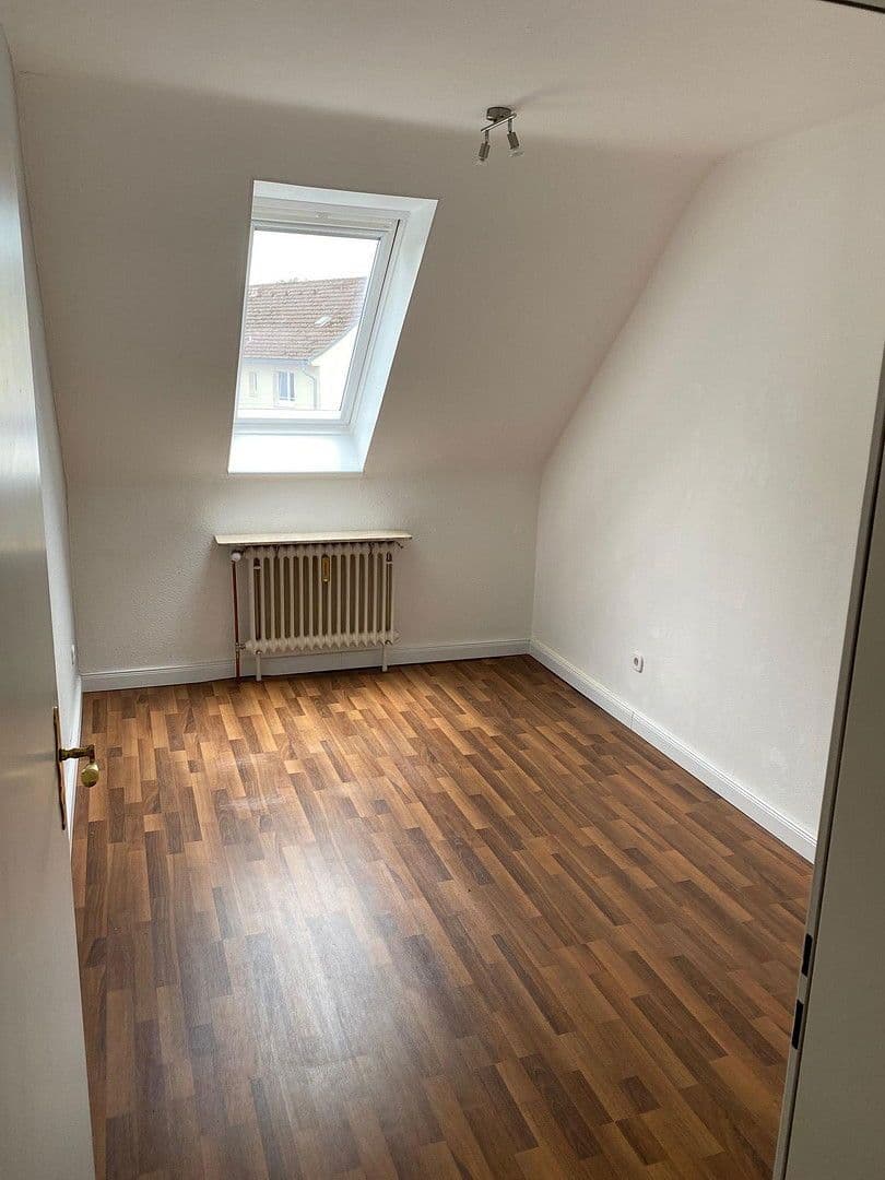 Pronájem bytu 3+1 64 m², Kleiner Sand 105, Uetersen, Šlesvicko-Holštýnsko Pronájem bytu 3+1 64 m², Kleiner Sand 105, Uetersen, Šlesvicko-Holštýnsko