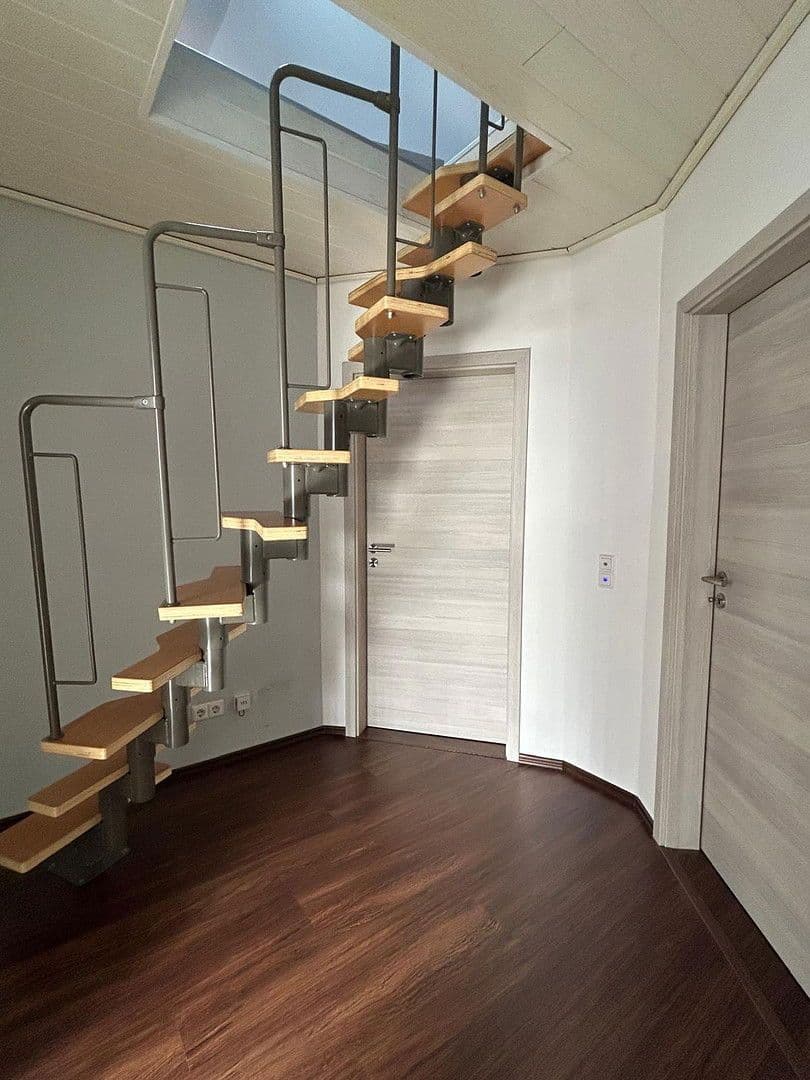 Prodej domu 143 m², pozemek 600 m², Calberlah, Dolní Sasko Prodej domu 143 m², pozemek 600 m², Calberlah, Dolní Sasko