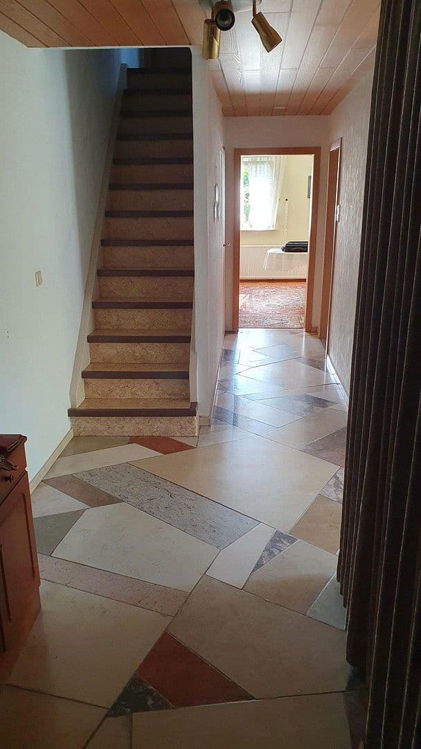 Prodej domu 154 m², pozemek 530 m², Ludwigshafen, Porýní-Falc Prodej domu 154 m², pozemek 530 m², Ludwigshafen, Porýní-Falc