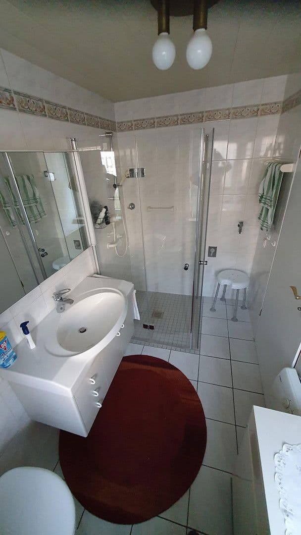 Prodej domu 154 m², pozemek 530 m², Ludwigshafen, Porýní-Falc Prodej domu 154 m², pozemek 530 m², Ludwigshafen, Porýní-Falc