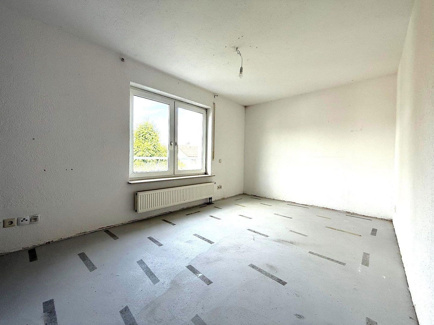 Prodej domu 124 m², pozemek 189 m², Znaimer Str. 13, Schwäbisch Gmünd, Bádensko-Württembersko Prodej domu 124 m², pozemek 189 m², Znaimer Str. 13, Schwäbisch Gmünd, Bádensko-Württembersko