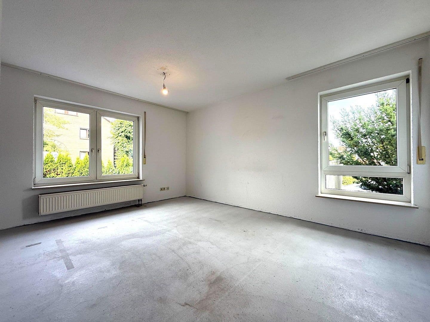 Prodej domu 124 m², pozemek 189 m², Znaimer Str. 13, Schwäbisch Gmünd, Bádensko-Württembersko Prodej domu 124 m², pozemek 189 m², Znaimer Str. 13, Schwäbisch Gmünd, Bádensko-Württembersko