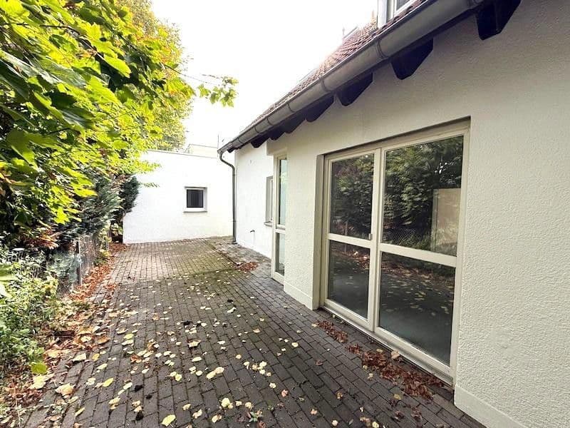 Prodej domu 219 m², pozemek 420 m², Im grünen Winkel 2, Landau, Porýní-Falc Prodej domu 219 m², pozemek 420 m², Im grünen Winkel 2, Landau, Porýní-Falc