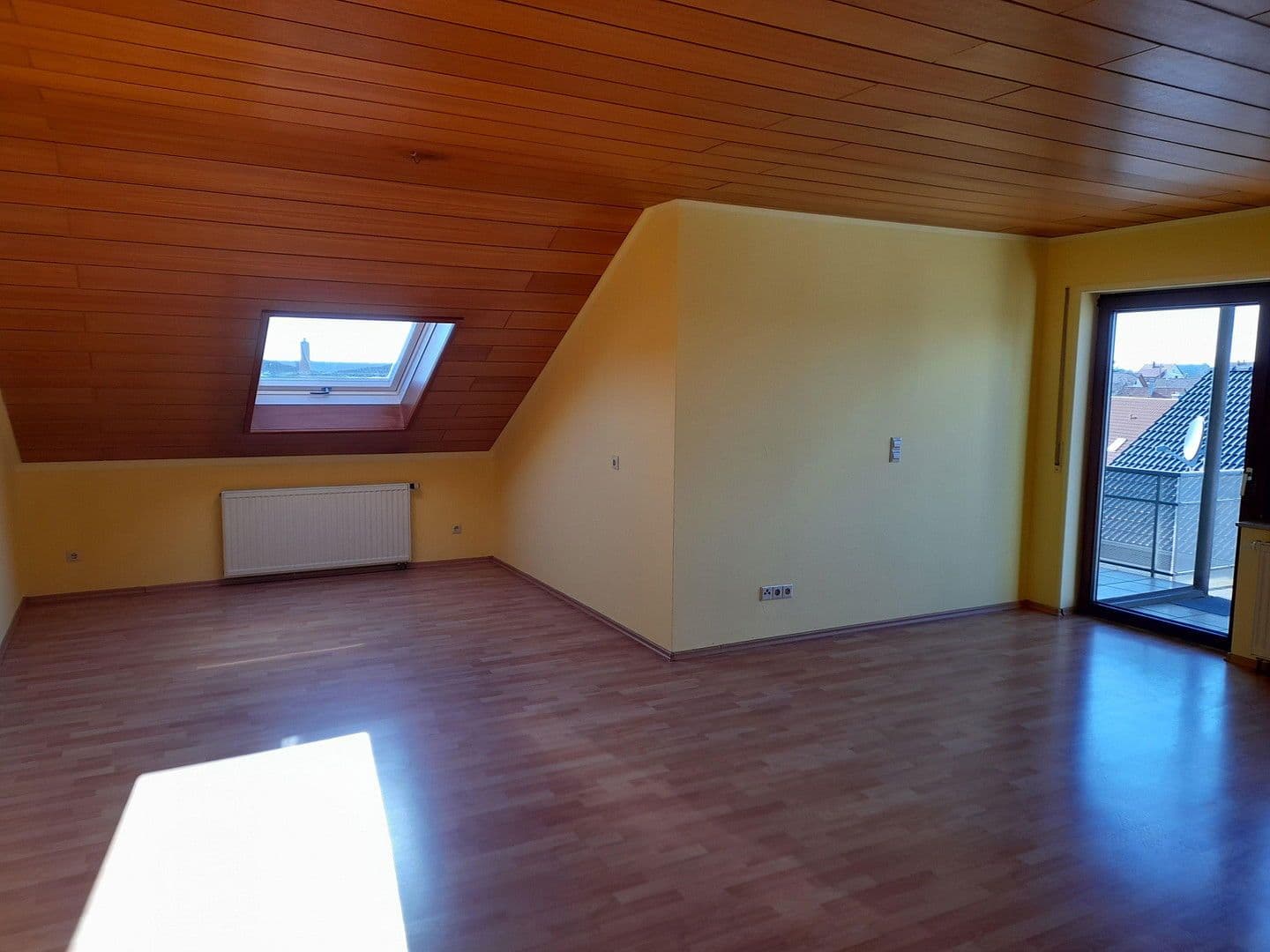 Prodej bytu 3+1 86 m², Schömberg, Bádensko-Württembersko Prodej bytu 3+1 86 m², Schömberg, Bádensko-Württembersko