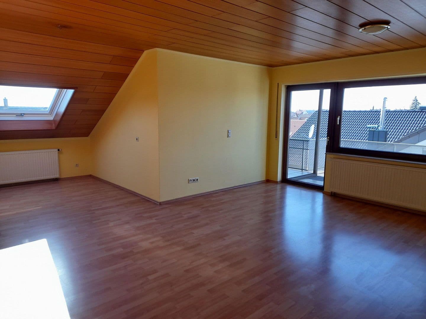 Prodej bytu 3+1 86 m², Schömberg, Bádensko-Württembersko Prodej bytu 3+1 86 m², Schömberg, Bádensko-Württembersko