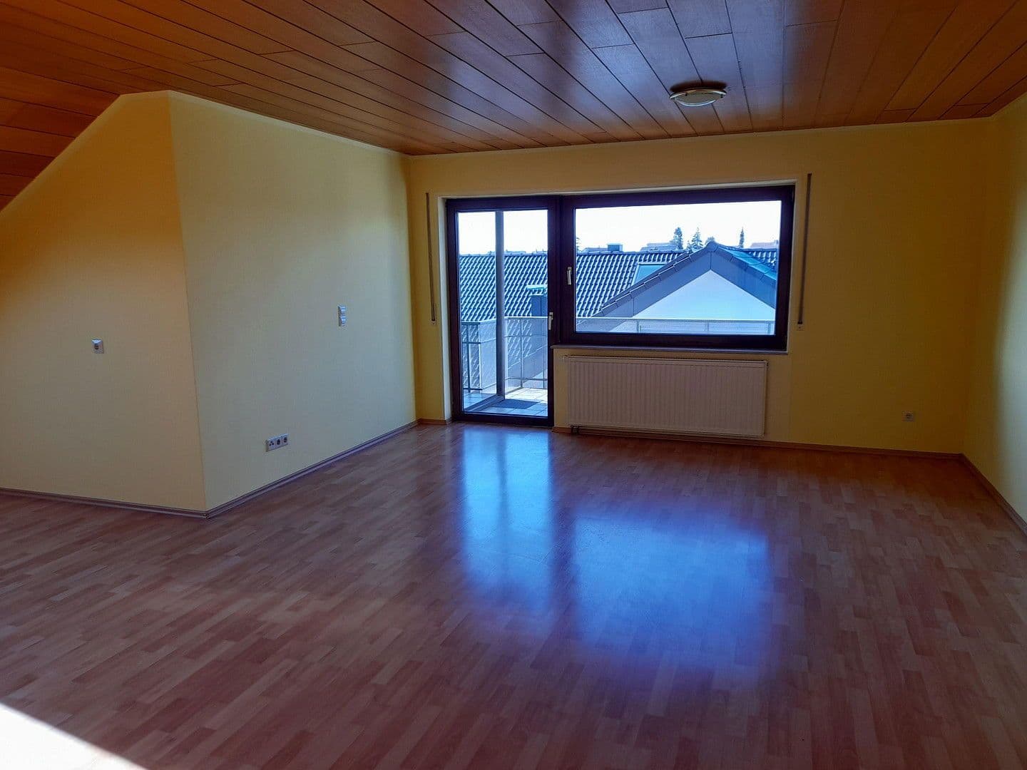 Prodej bytu 3+1 86 m², Schömberg, Bádensko-Württembersko Prodej bytu 3+1 86 m², Schömberg, Bádensko-Württembersko