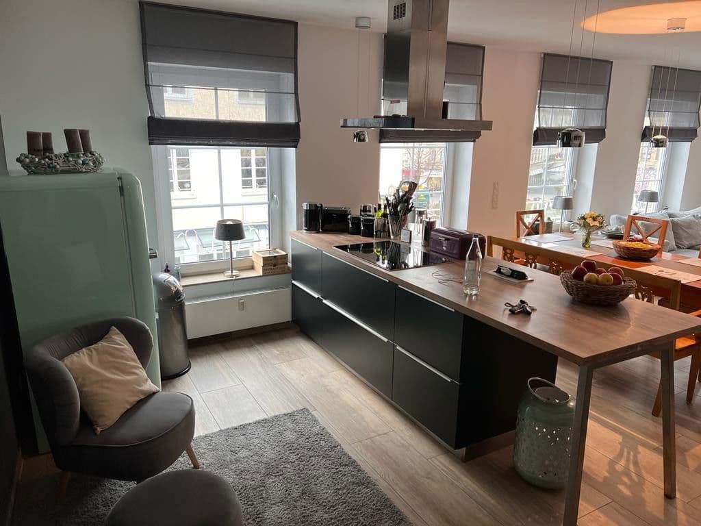 Pronájem bytu 3+1 90 m², Siegburg, Severní Porýní-Vestfálsko Pronájem bytu 3+1 90 m², Siegburg, Severní Porýní-Vestfálsko