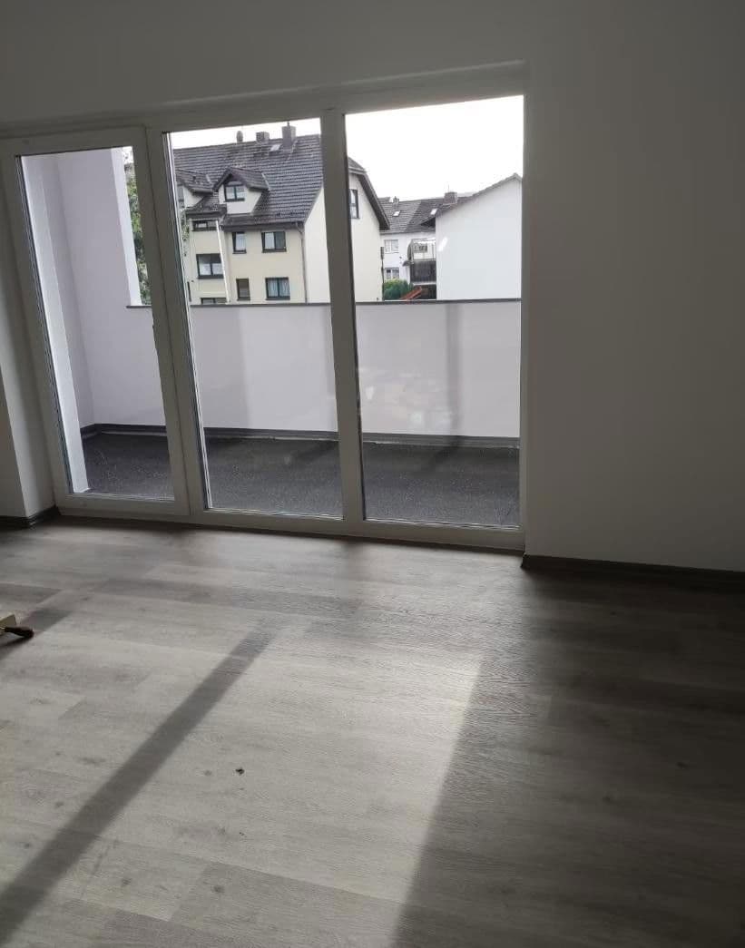 Pronájem bytu 3+1 117 m², Kassel, Hessen Pronájem bytu 3+1 117 m², Kassel, Hessen