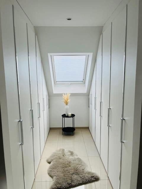 Prodej bytu 4+kk 154 m², Stuttgart, Bádensko-Württembersko Prodej bytu 4+kk 154 m², Stuttgart, Bádensko-Württembersko