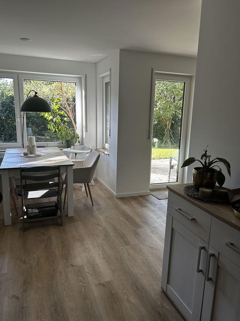 Prodej bytu 3+kk 93 m², Leonberg, Bádensko-Württembersko Prodej bytu 3+kk 93 m², Leonberg, Bádensko-Württembersko