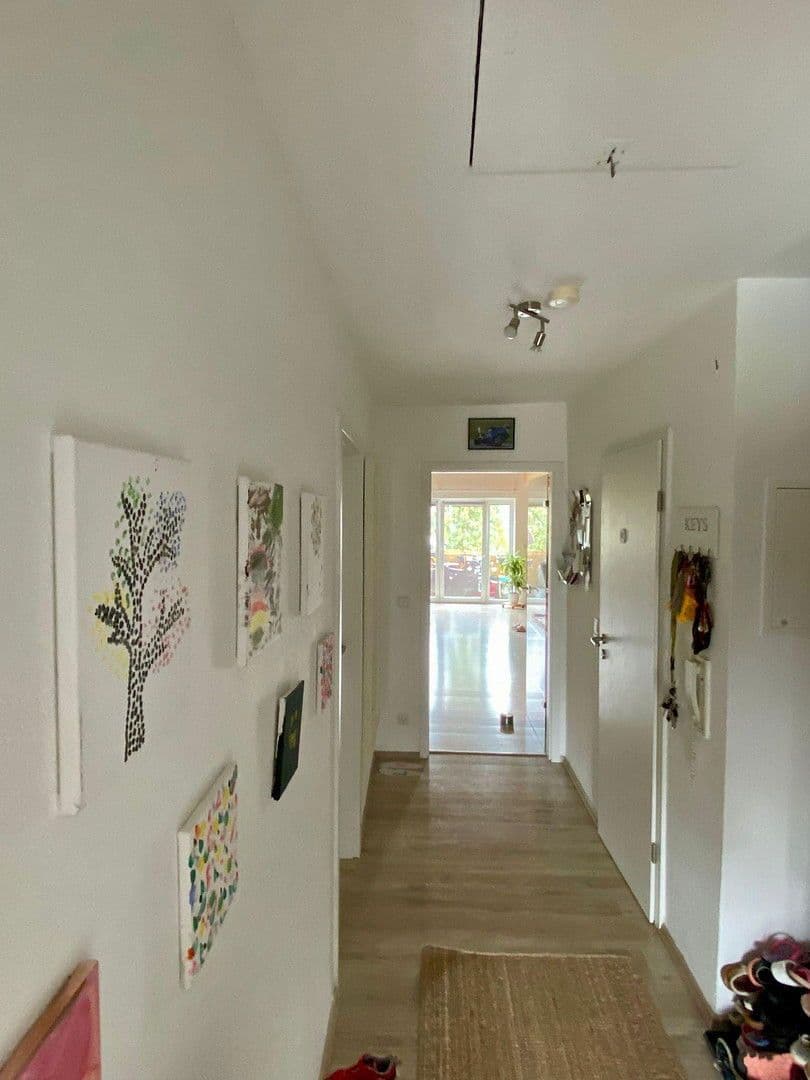 Pronájem bytu 3+1 90 m², Sickingerweg 20, Walldorf, Bádensko-Württembersko Pronájem bytu 3+1 90 m², Sickingerweg 20, Walldorf, Bádensko-Württembersko