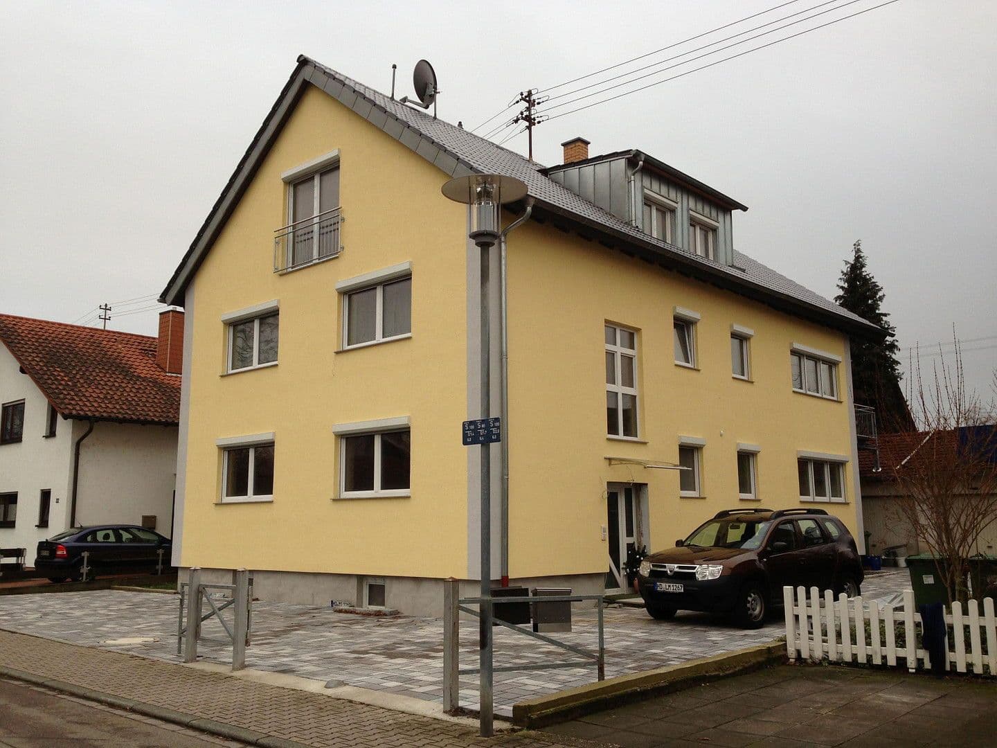 Pronájem bytu 3+1 90 m², Sickingerweg 20, Walldorf, Bádensko-Württembersko Pronájem bytu 3+1 90 m², Sickingerweg 20, Walldorf, Bádensko-Württembersko