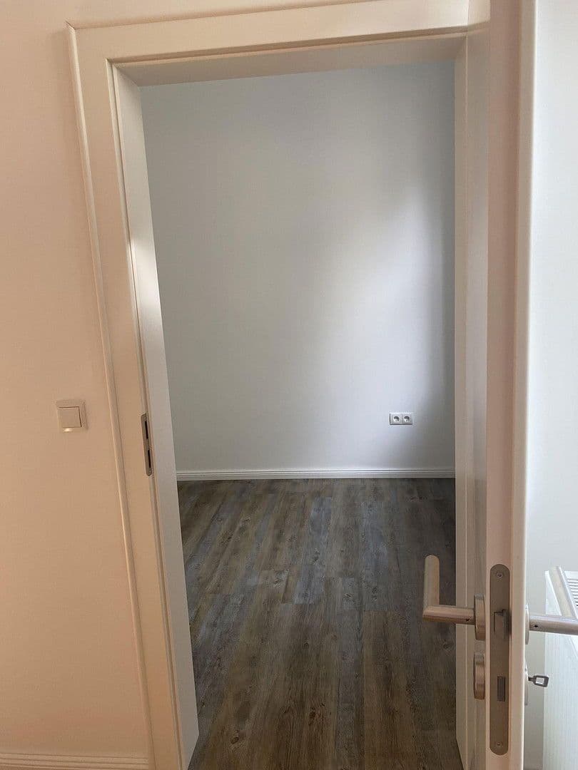Pronájem bytu 2+1 36 m², Hochstraße 61, Andernach, Porýní-Falc Pronájem bytu 2+1 36 m², Hochstraße 61, Andernach, Porýní-Falc