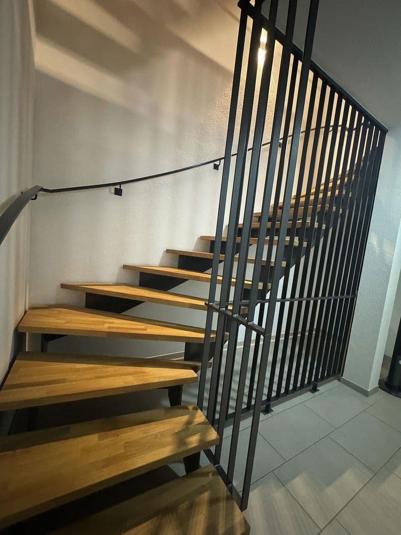 Pronájem bytu 3+kk 112 m², Blaustein, Bádensko-Württembersko Pronájem bytu 3+kk 112 m², Blaustein, Bádensko-Württembersko