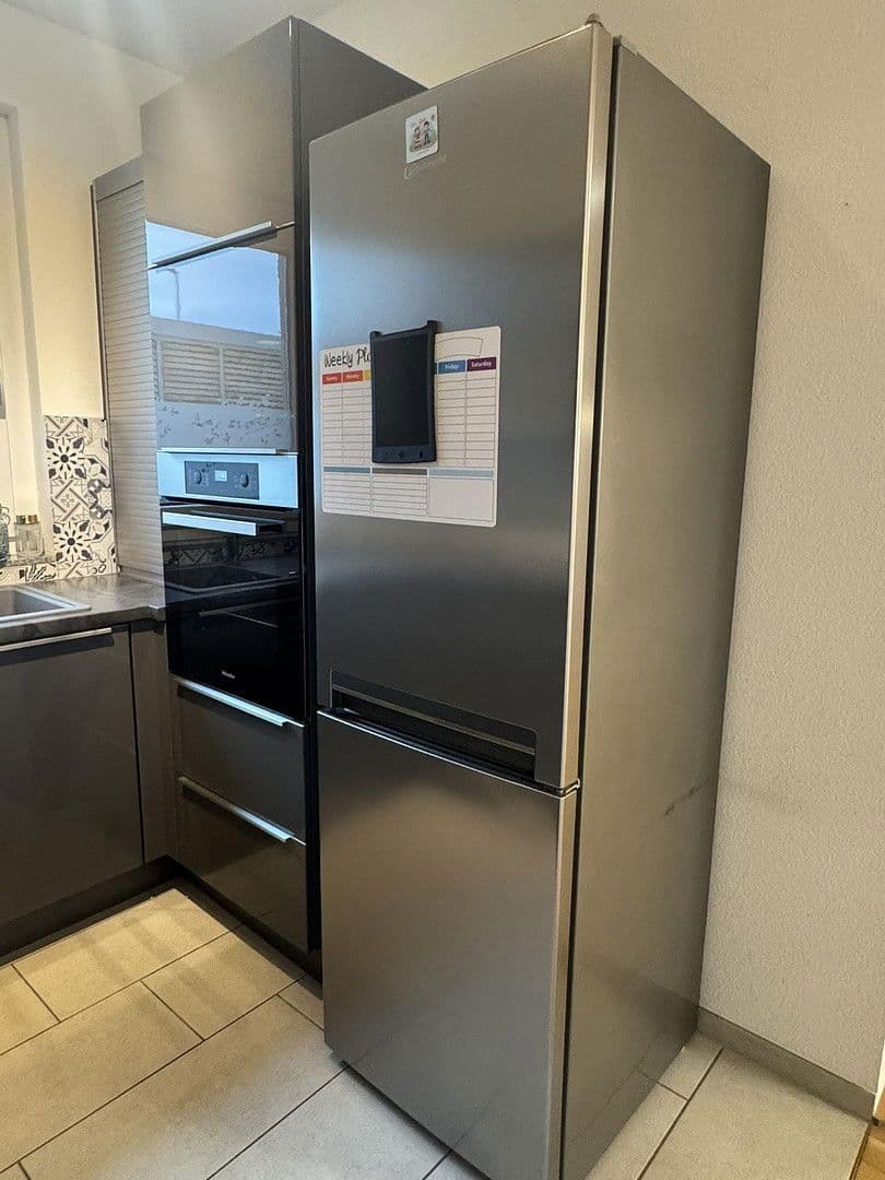 Pronájem bytu 3+kk 112 m², Blaustein, Bádensko-Württembersko Pronájem bytu 3+kk 112 m², Blaustein, Bádensko-Württembersko